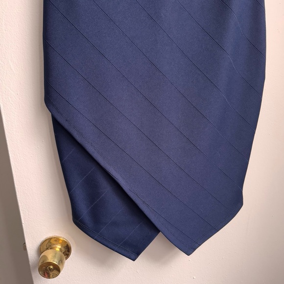 Off the Shoulder Bandage Mini Dress - Picture 3 of 4